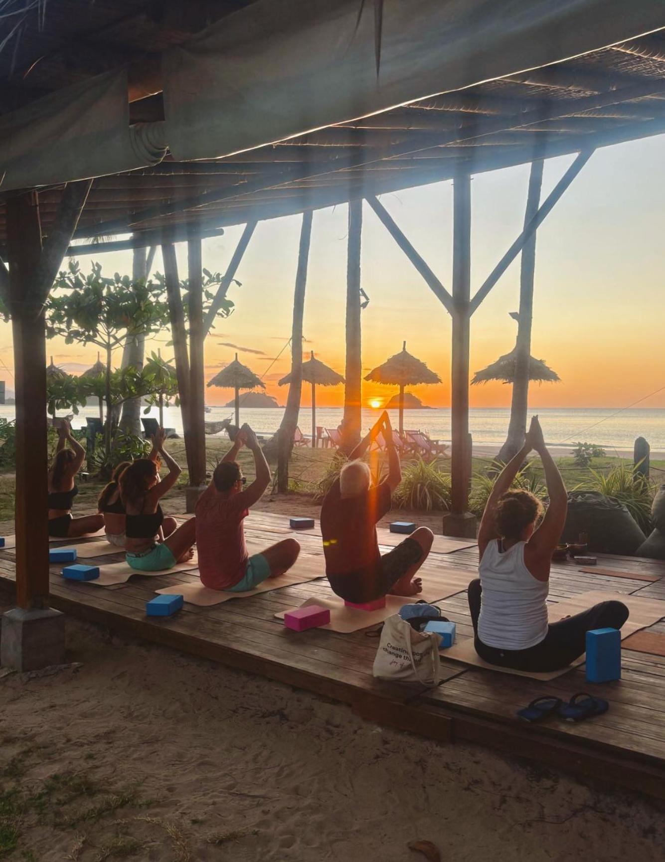 Eco Sanctuaries Nature Lodge Nacpan Beach, Эль-Нидо Экстерьер фото